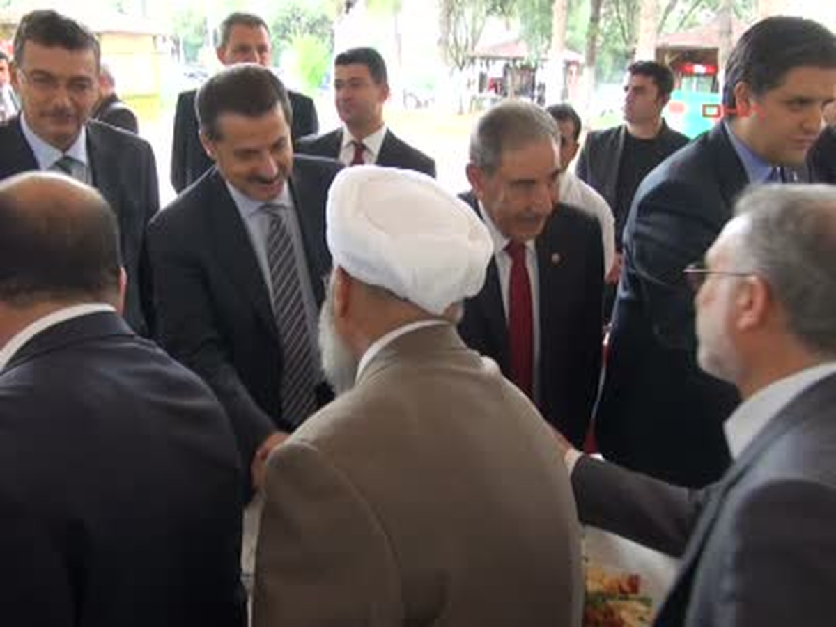 Şanlıurfa1bakan Çelik, 2 Saatte Bin Kişiyle Tokalaştı