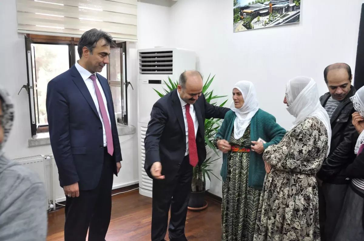 Siirt\'te İlk Sivil Bayramlaşma