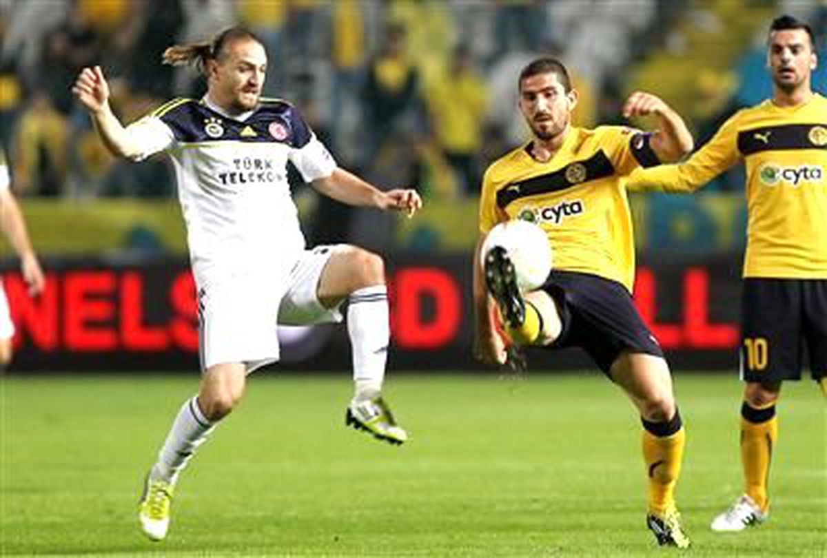 Fenerbahçe\'de Yüzler Gülüyor