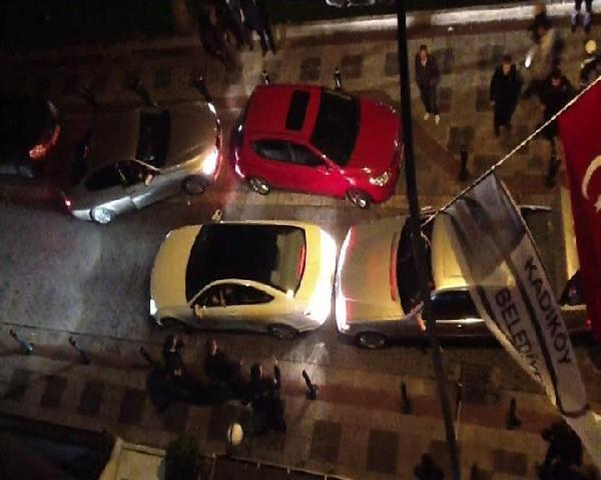 Sarhoş Sürücü Caddebostan\'ı Birbirine Kattı