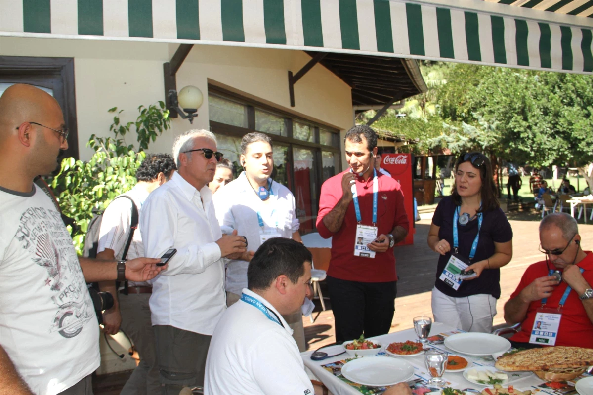 Akdeniz Oyunları Delegasyonu Adana Atlıspor\'da
