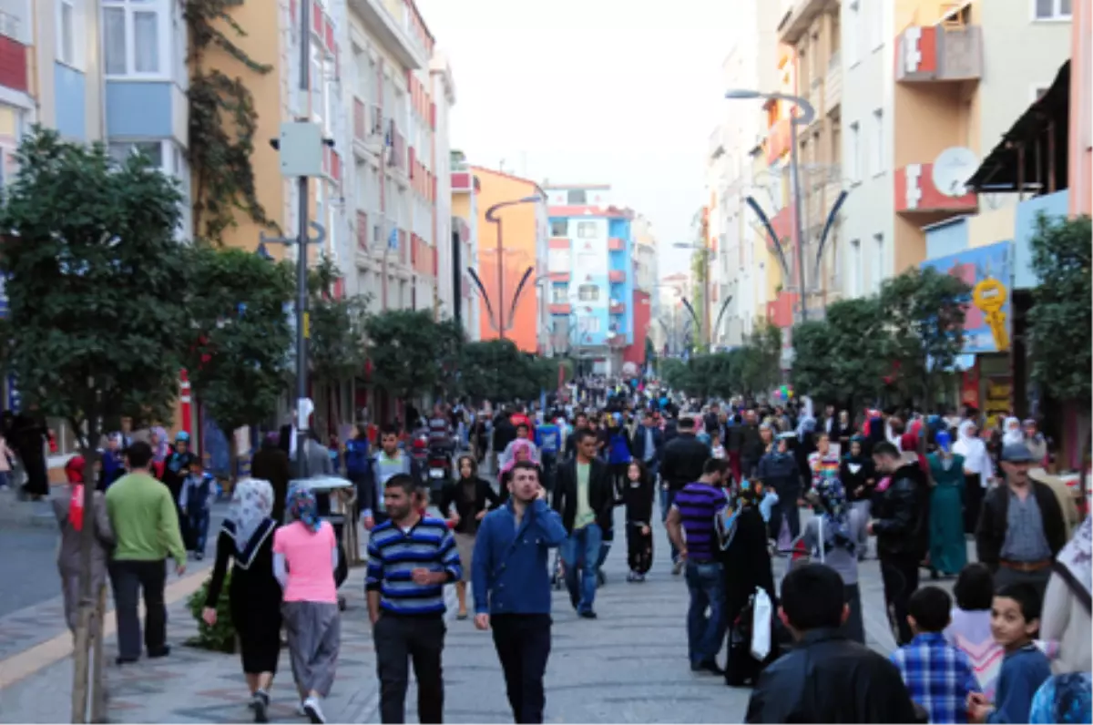 Bağcılarlılar Yürüyüş Yollarını Doldurdu