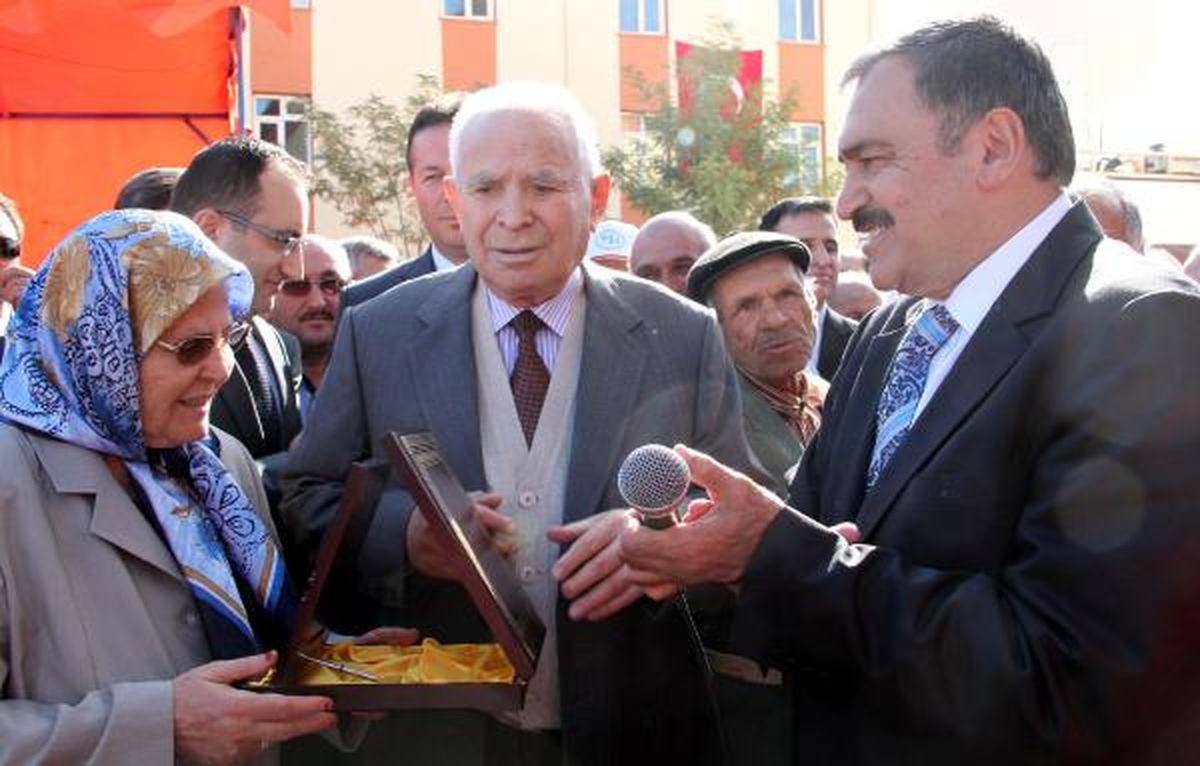 Bakan Eroğlu: Allah Kılıçdaroğlu\'nun Sonunu Hayretsin (2)