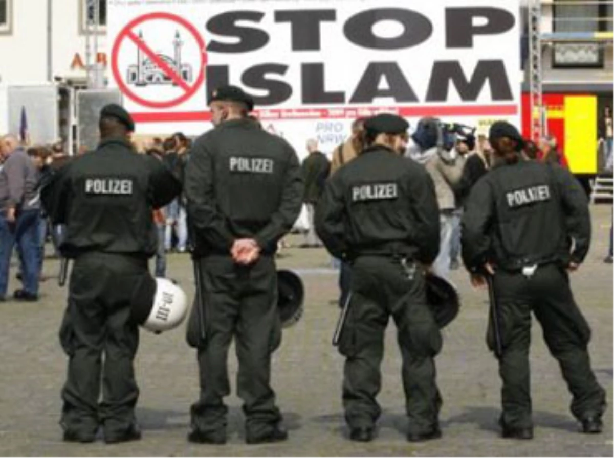 Belçika\'da Flaman Menfaati Partisinde İslam Karşıtlığı Tartışması