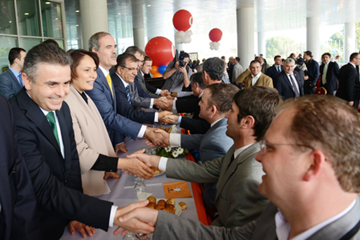 "Bursa Altın Çağını Yaşıyor"