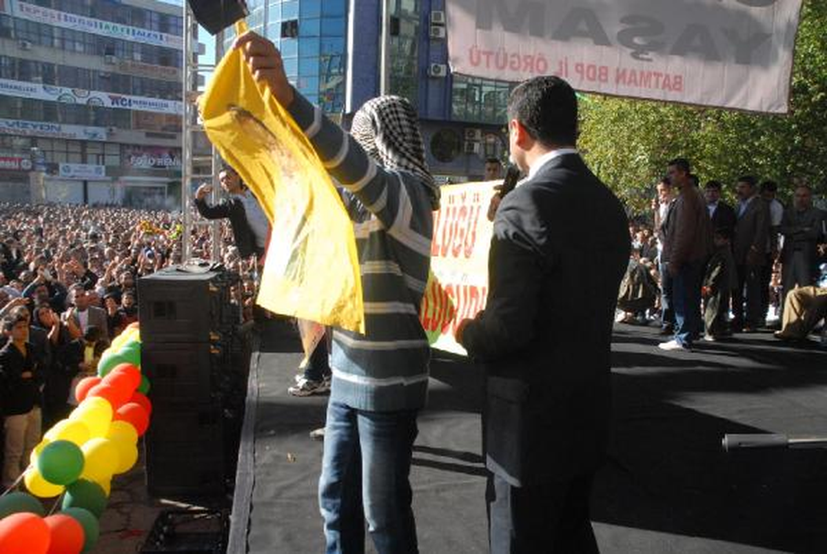 Demirtaş: Ortadoğu\'da Kürt Devleti Kuruluyor