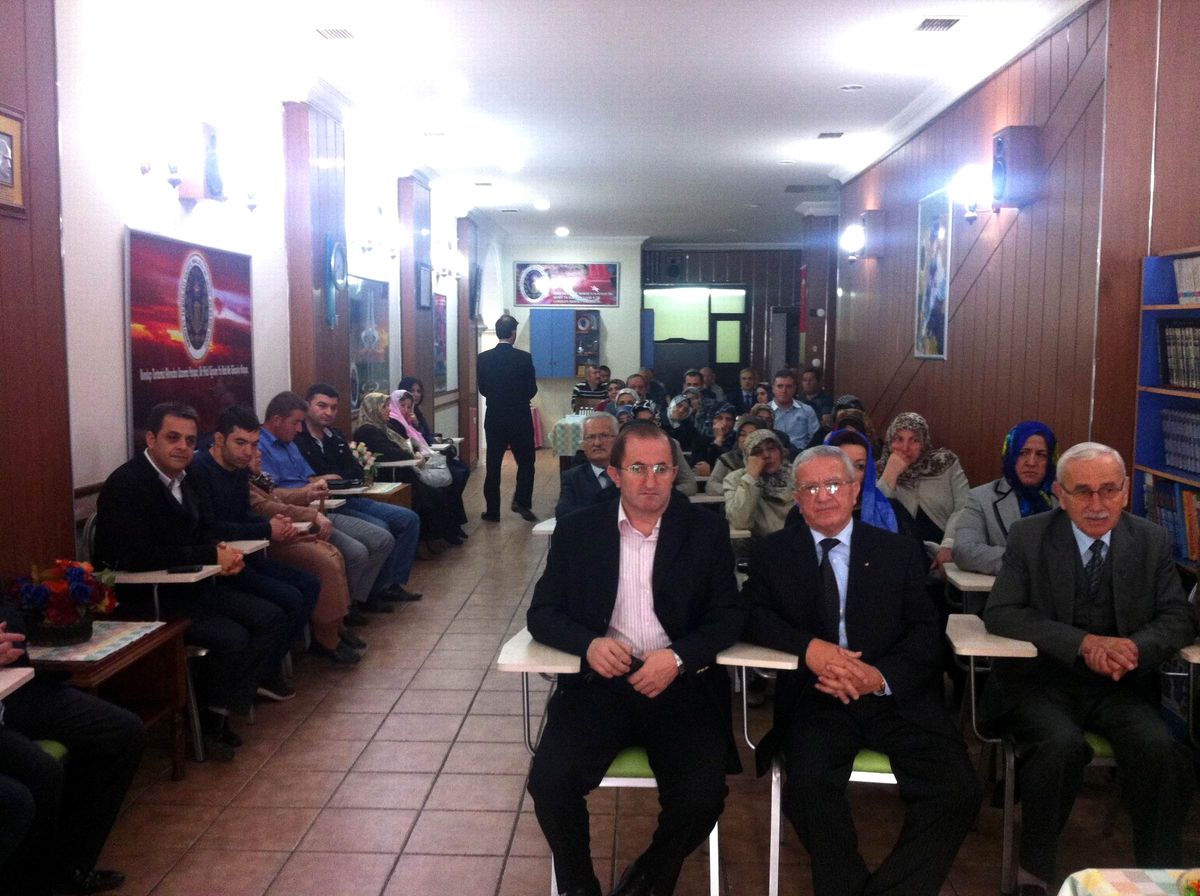 Emşav\'dan Şehitlerin Anısına Mevlid