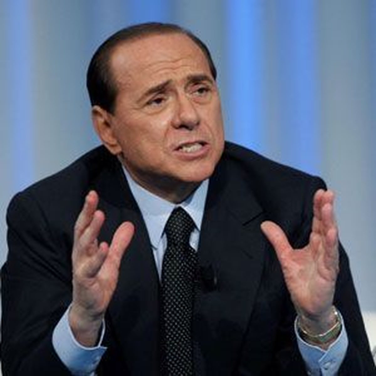 Hapis Cezasına Çarptırılan Berlusconi Açıklaması