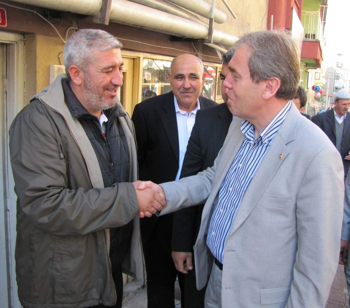 Milletvekili Vural Kavuncu Hisarcık\'ta Halkla Bayramlaştı