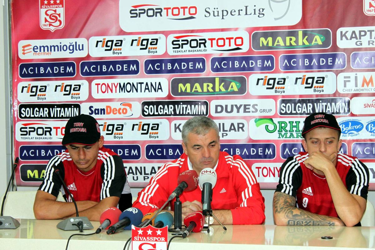 Sivasspor Evindeki İlk Mağlubiyetini Aldı
