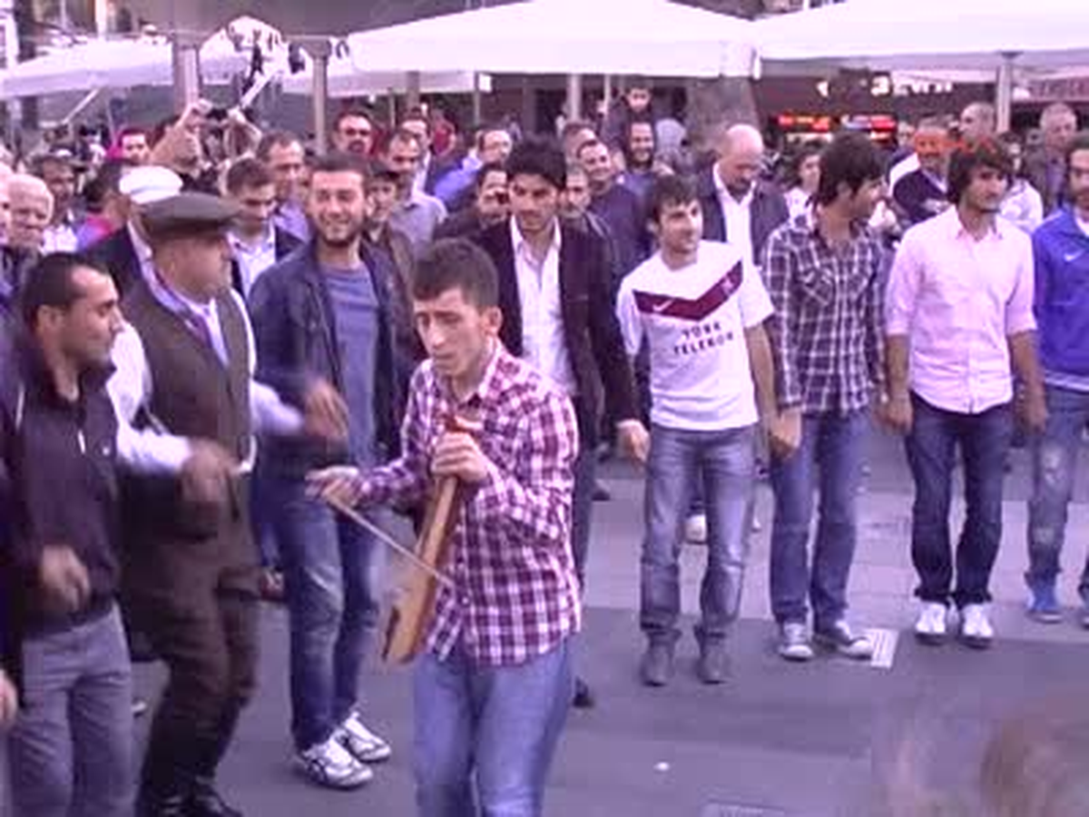 Trabzon\'da Horonlu Temiz Futbol Eylemi