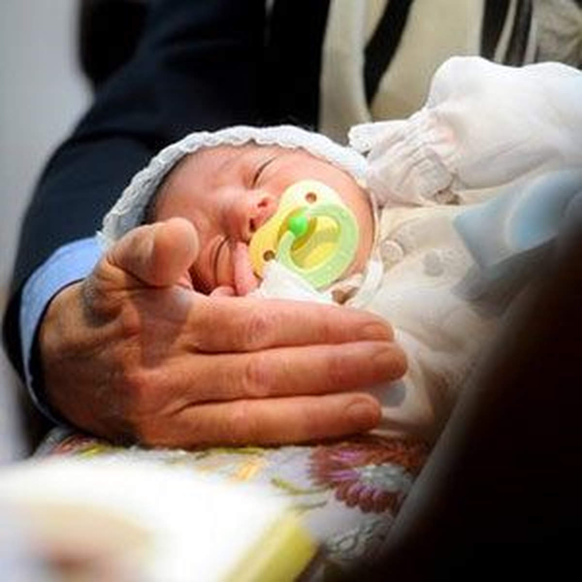 Üçüz Bebeklerin Ailesi Devletten Yardım Eli Bekliyor