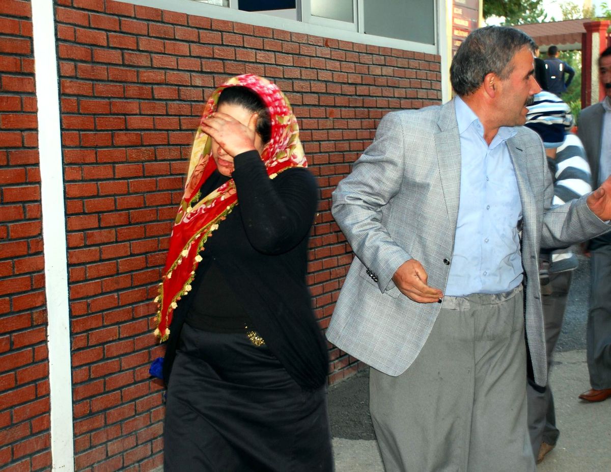 Adıyaman\'da Otomobil Takla Attı: 7 Yaralı