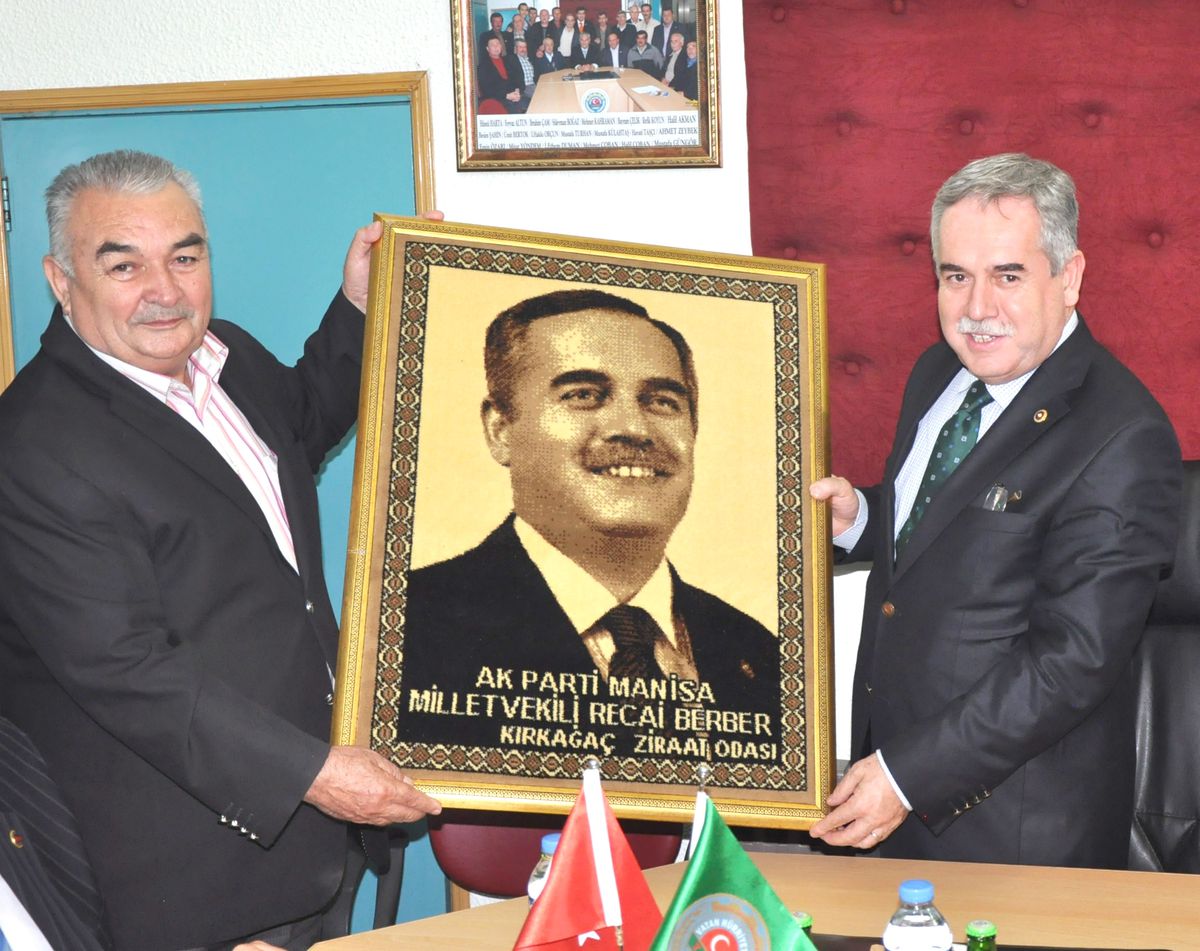 Ak Partili Berber\'e Bayram Sürprizi