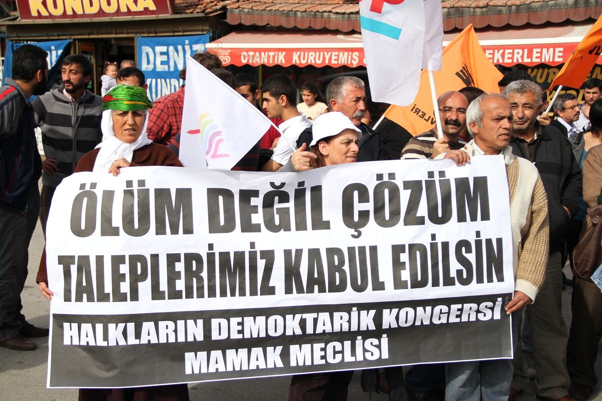 Ankara\'da 24 Saat \'Açlık Grevi\' Eylemi