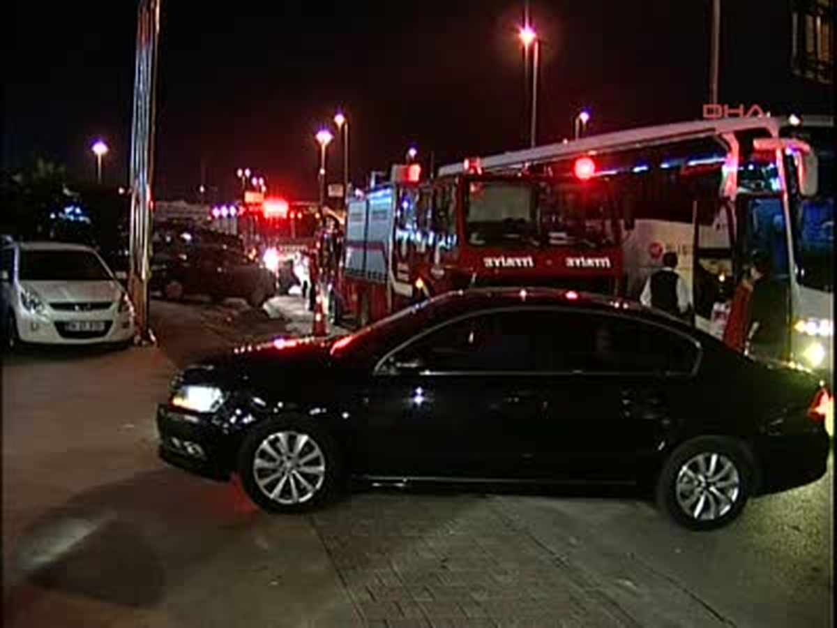 Asansör ile Duvar Arasına Sıkışan Kadın Hayatını Kaybetti