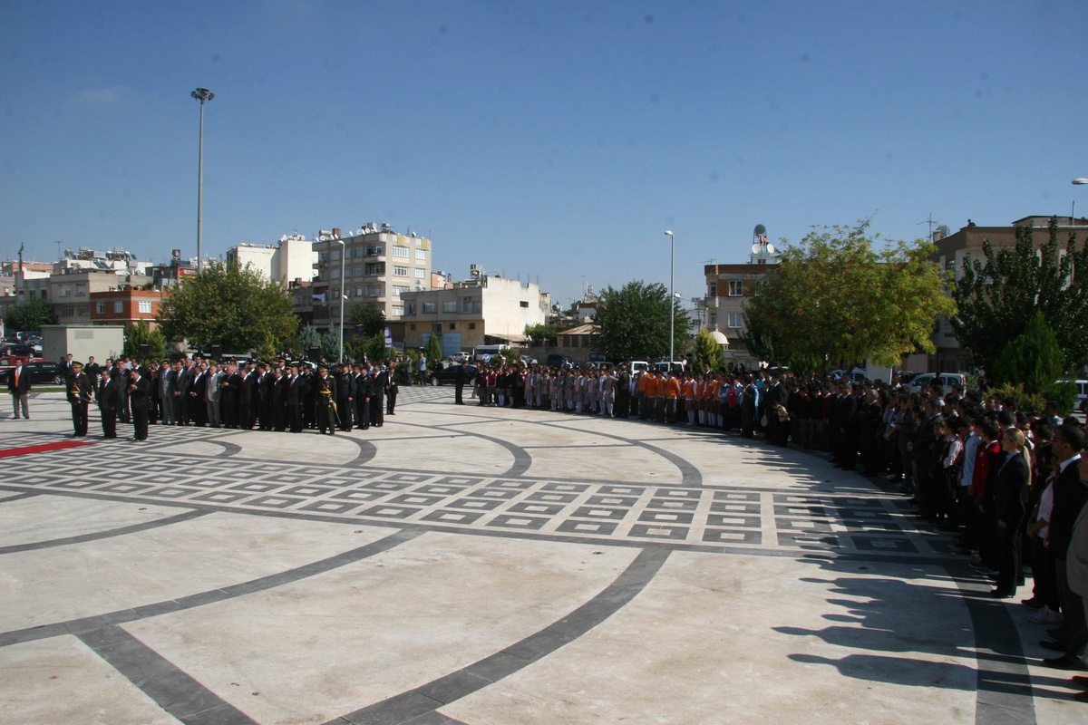 Atatürk\'ün Kilis\'e Gelişinin 94. Yıl Dönümü ve Cumhuriyet Bayramı Kutlamaları