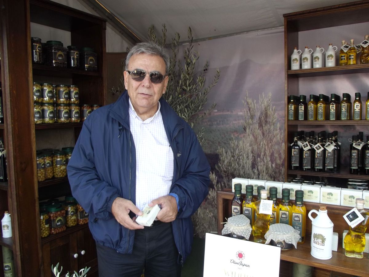 Aziz Kocaoğlu Ayvalık\'ta Stres Atıyor