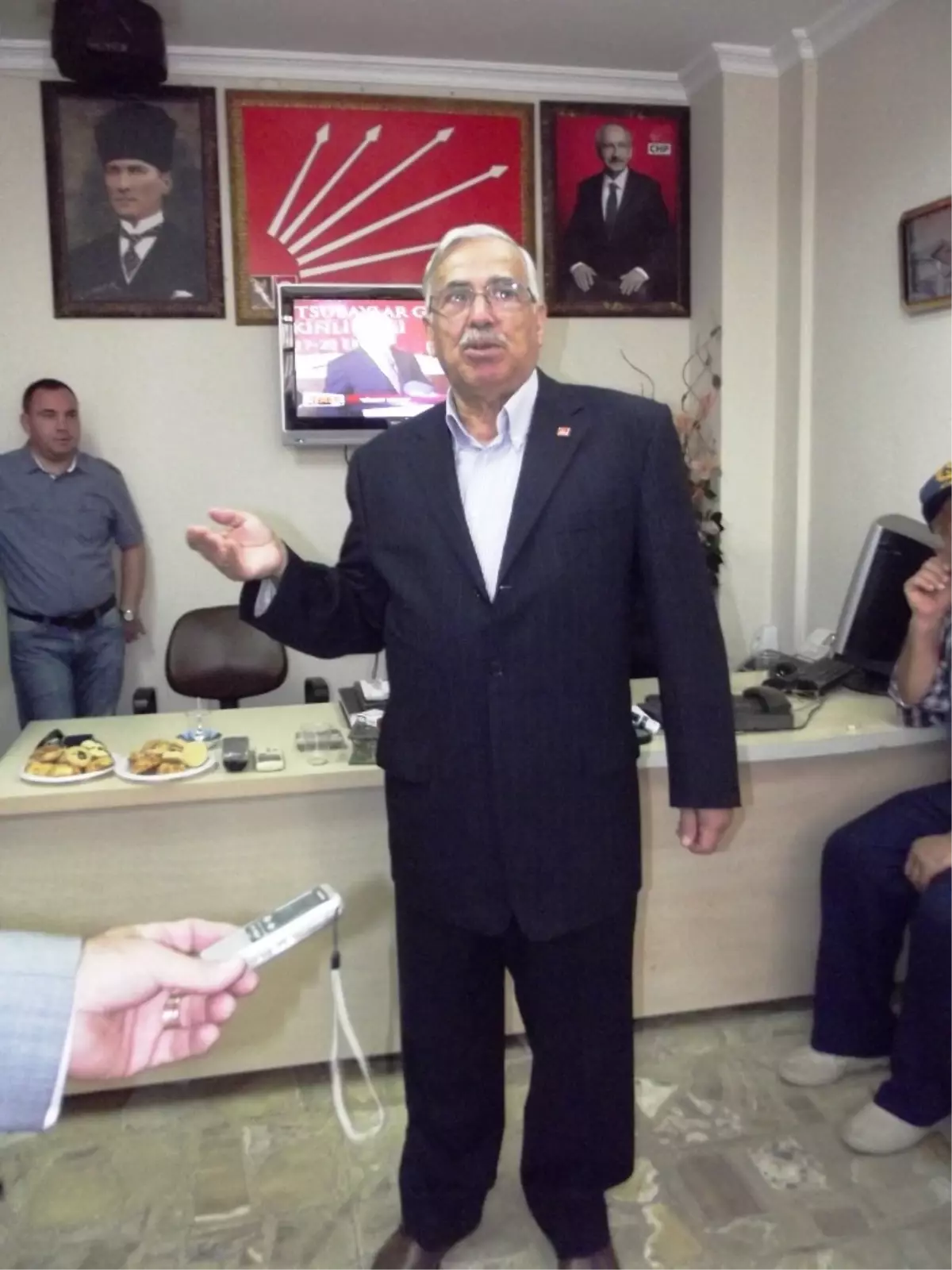 Bağımsız Meclis Üyesi Cemil Oktay CHP\'ye Geçti