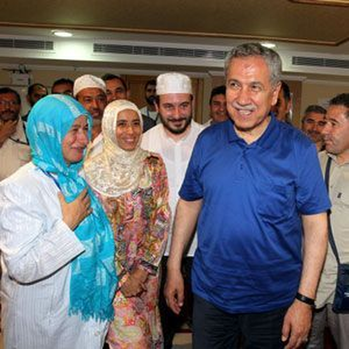 Başbakan Yardımcısı Arınç, Mekke'de Bayramlaştı