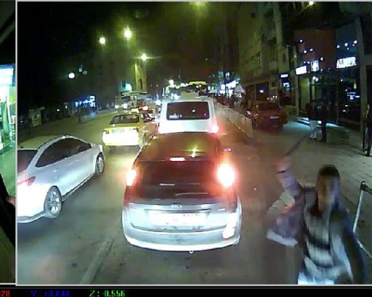 Belediye Otobüsüne Saldırı Saniye Saniye Kaydedildi