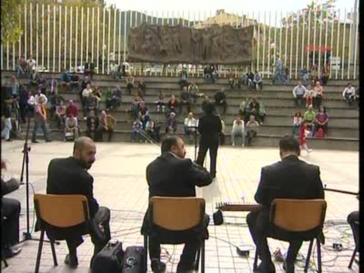 Bursa Karanfilli Cumhuriyet Kutlaması
