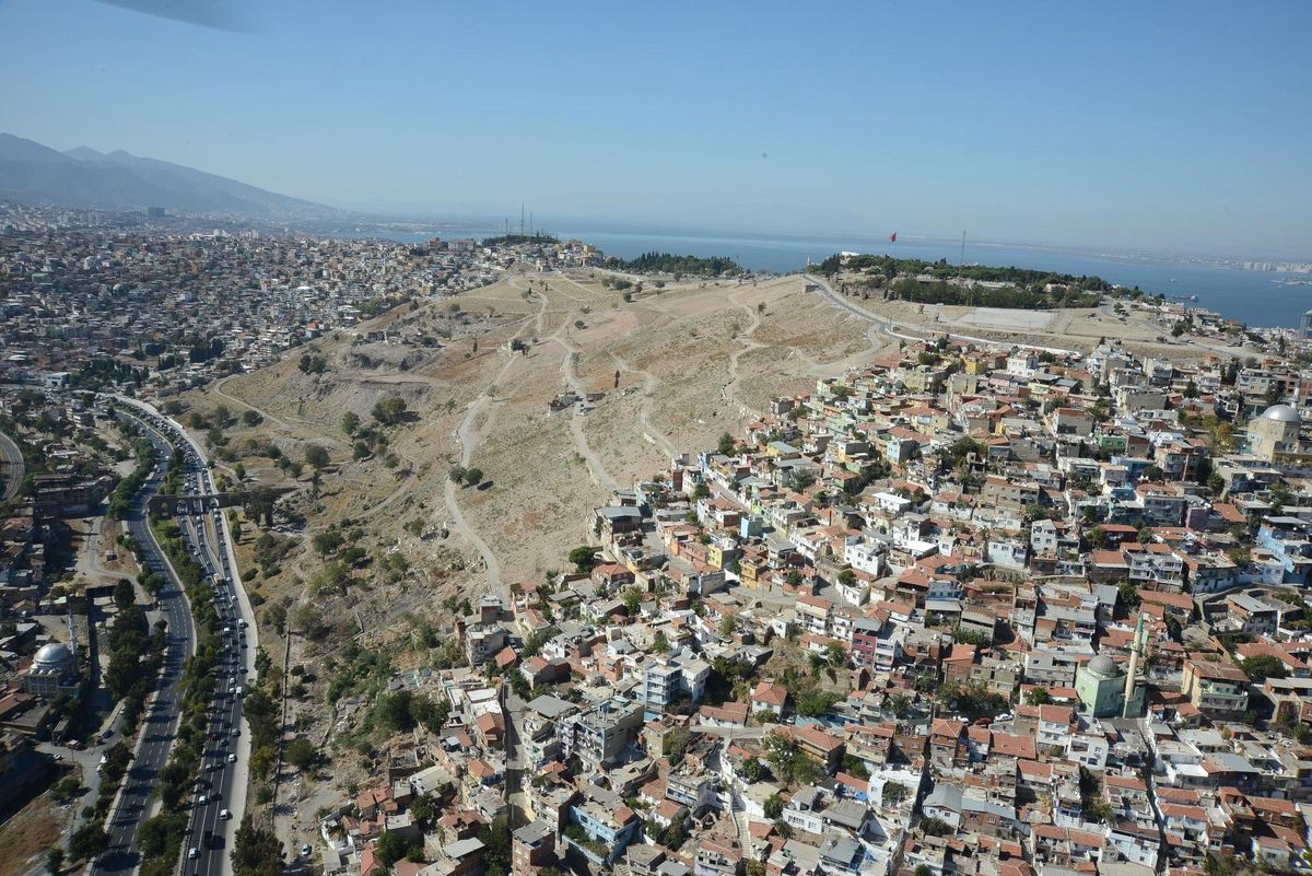 Büyükşehir Kent Dönüşümünü Sürdürüyor