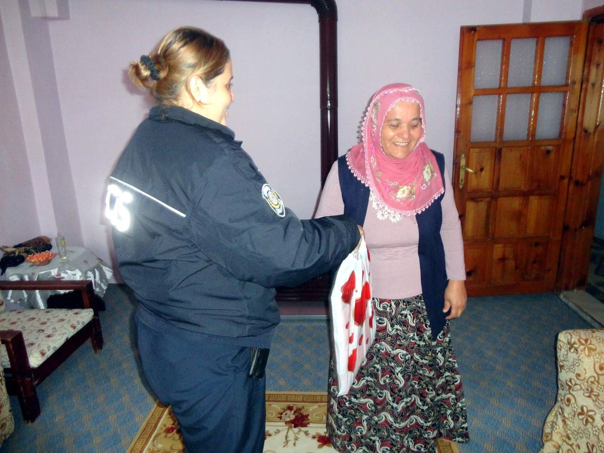 Emekli Emniyet Mensupları Unutulmadı