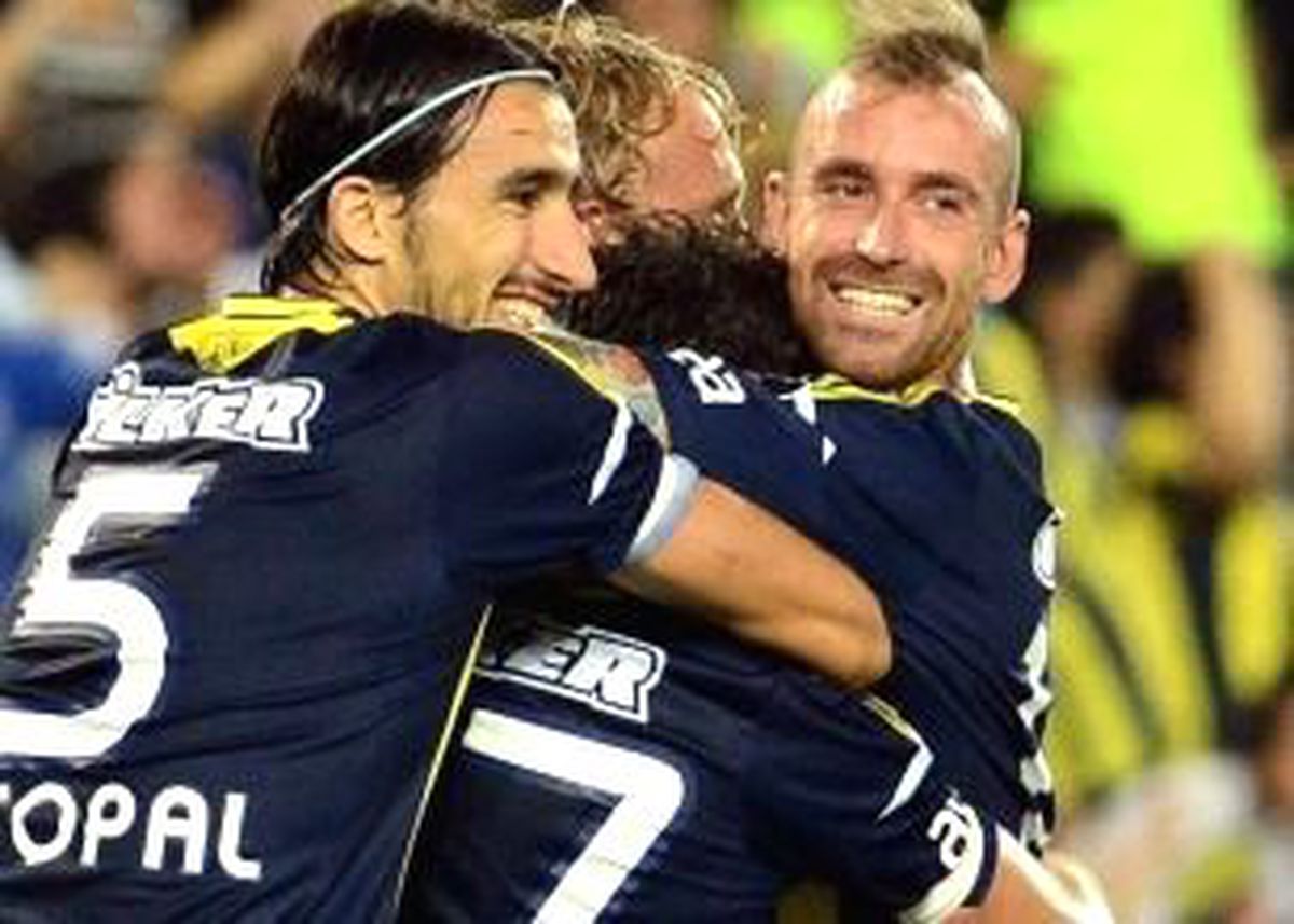 Fenerbahçe\'ye Üç Kötü Haber Birden...