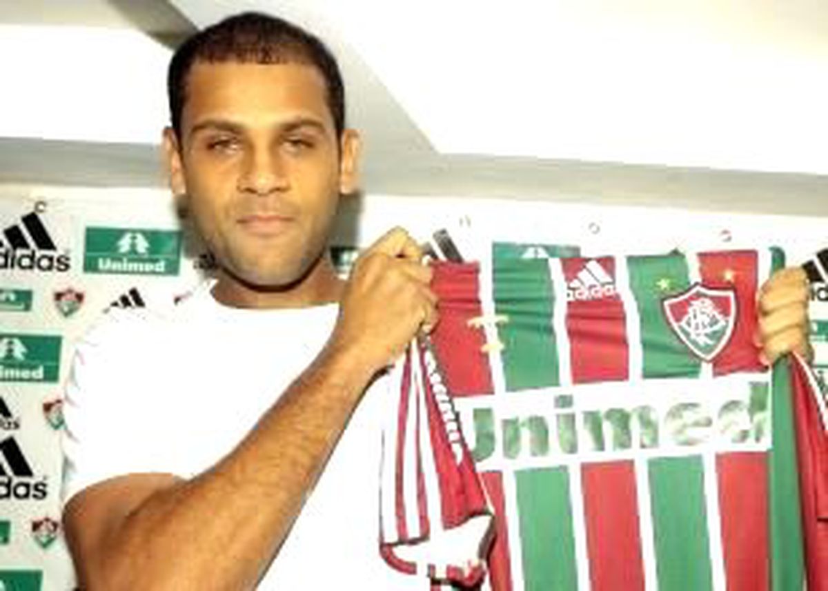 G.saray\'ın Hedef Transferi; Carlinhos!
