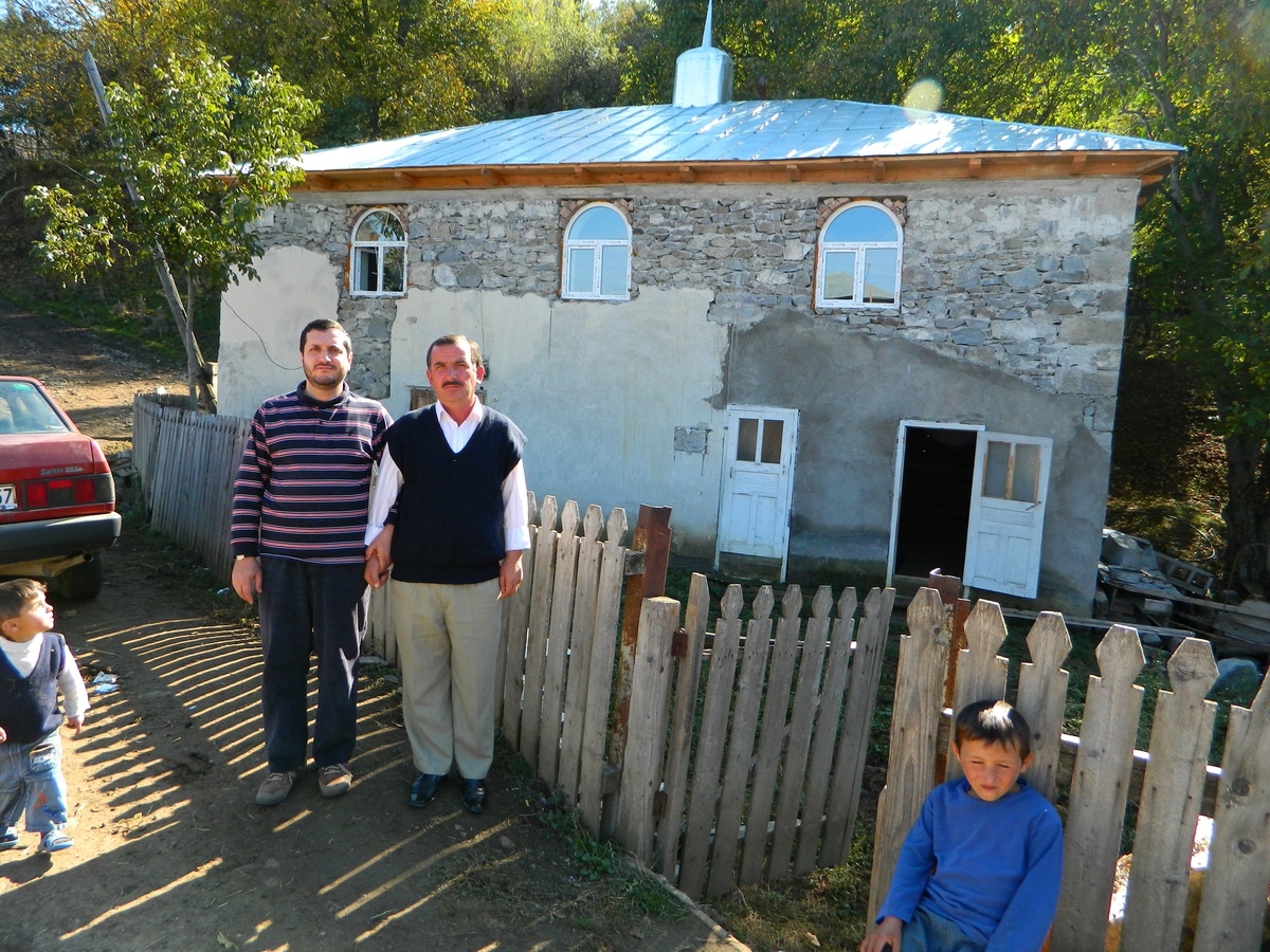 Camiler Posof Müftüsünü Ağlattı