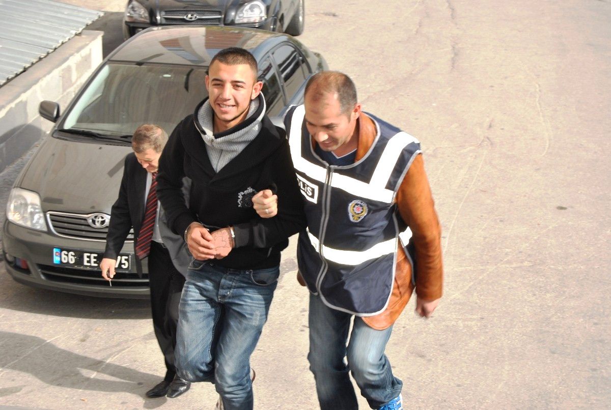 Hırsızlık Şüphelileri Yakalandı