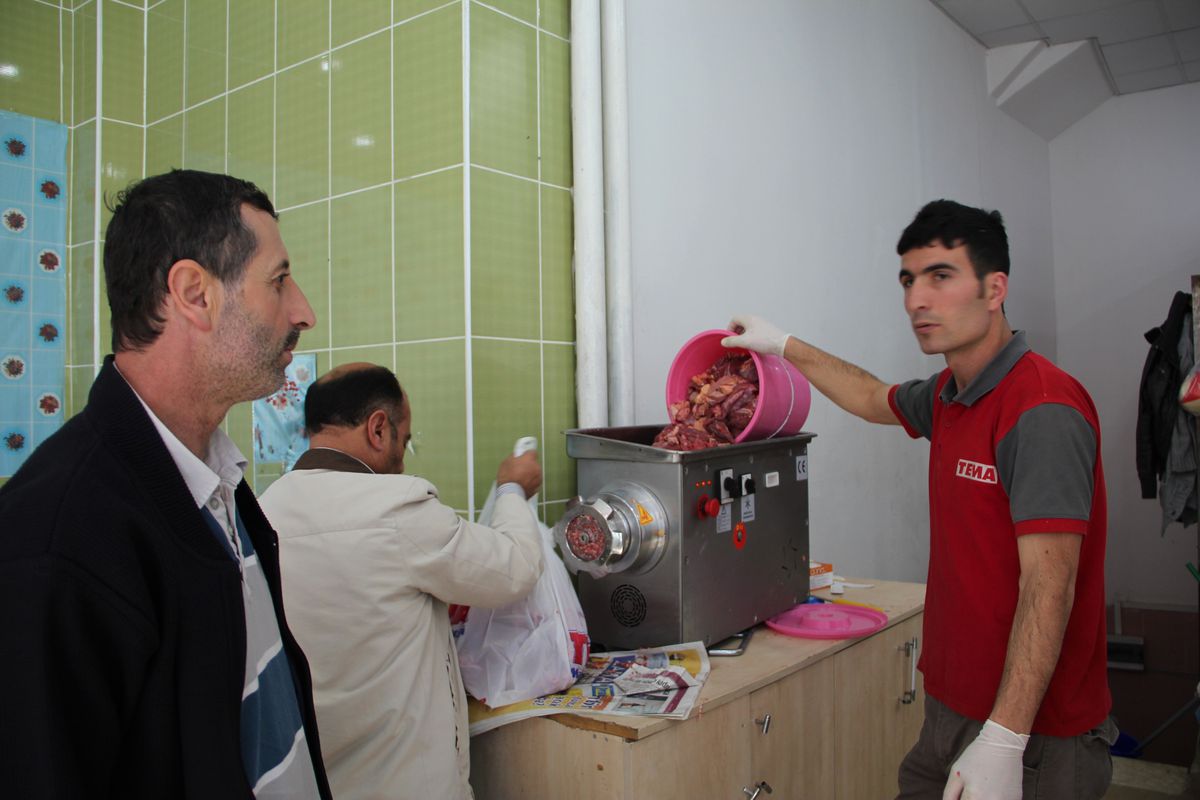 Kasaplarda Kıyma Kuyruğu