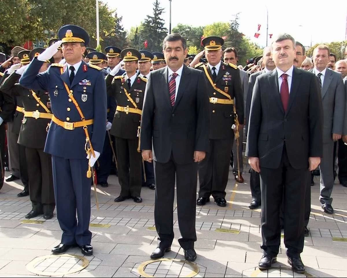 Konya\'da 29 Ekim Cumhuriyet Bayramı Kutlamaları