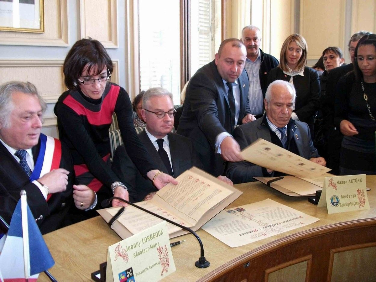 Mudanya\'ya Fransa\'dan Kardeş Şehir