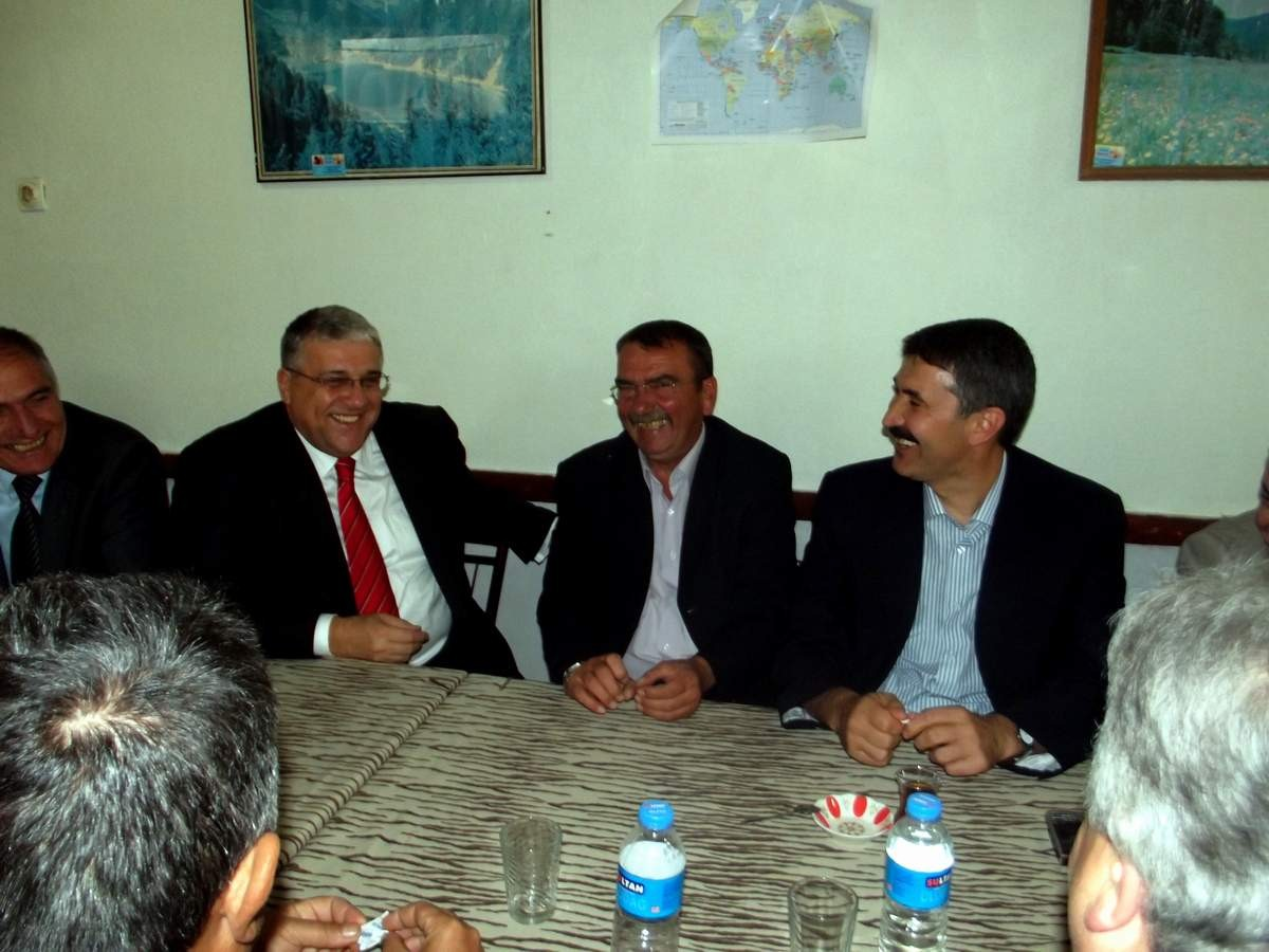 Şeker\'den Pazaryeri\'ne Bayram Ziyareti