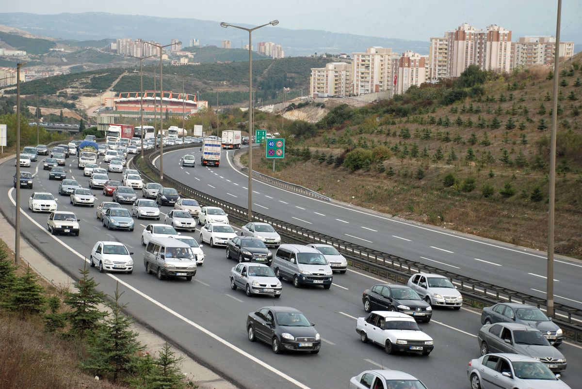 Tatilcilerin Dönüş Yolculuğu Başladı