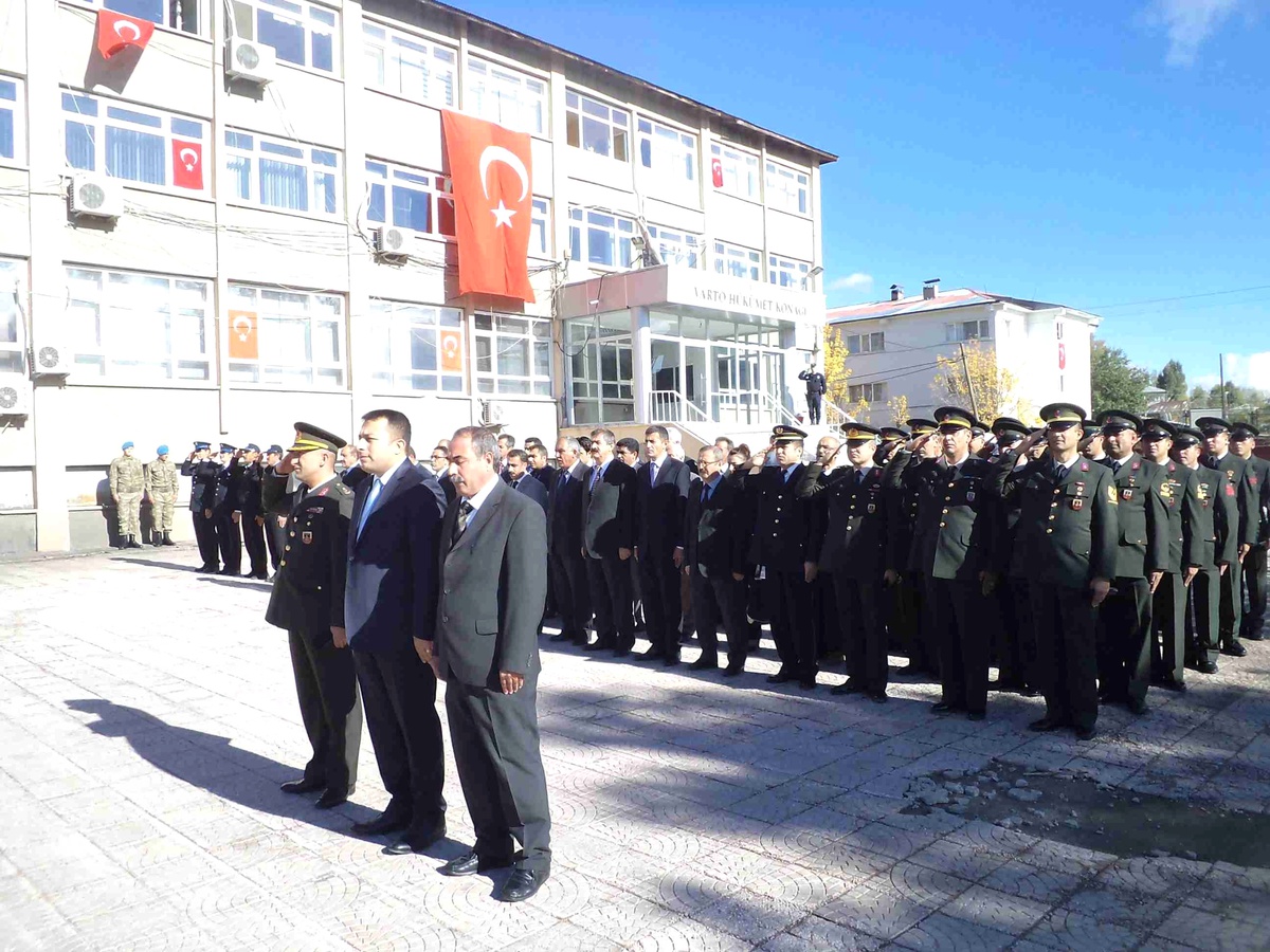 Varto\'da Cumhuriyet Bayramı Kutlamaları