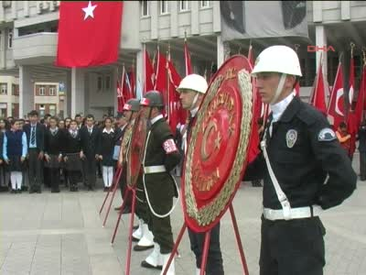Zonguldak\'ta 29 Ekim Cumhuriyet Bayramı Kutlamaları Başladı Zonguldak\'ta, 29 Ekim Cumhuriyet...