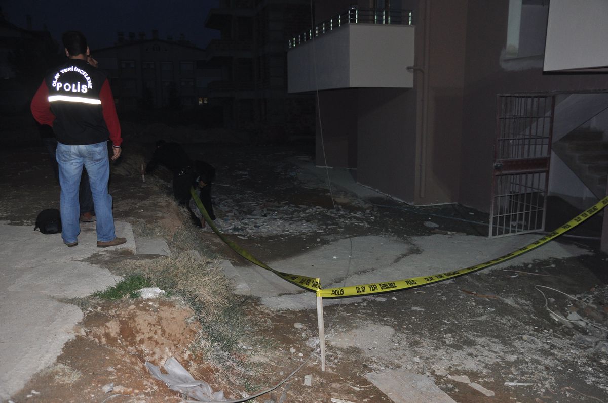 6. Kattan Atladı Yaralı Kurtuldu