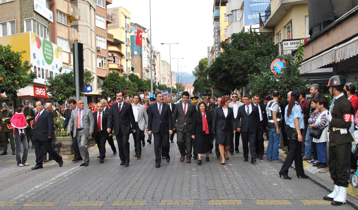 Aydın\'da Cumhuriyet Bayramı Kutlamaları