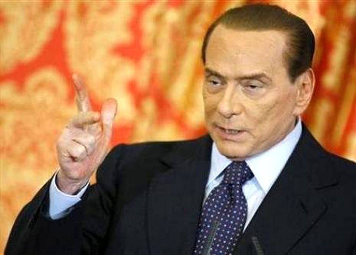 Berlusconi Korkusu Satış Getirdi