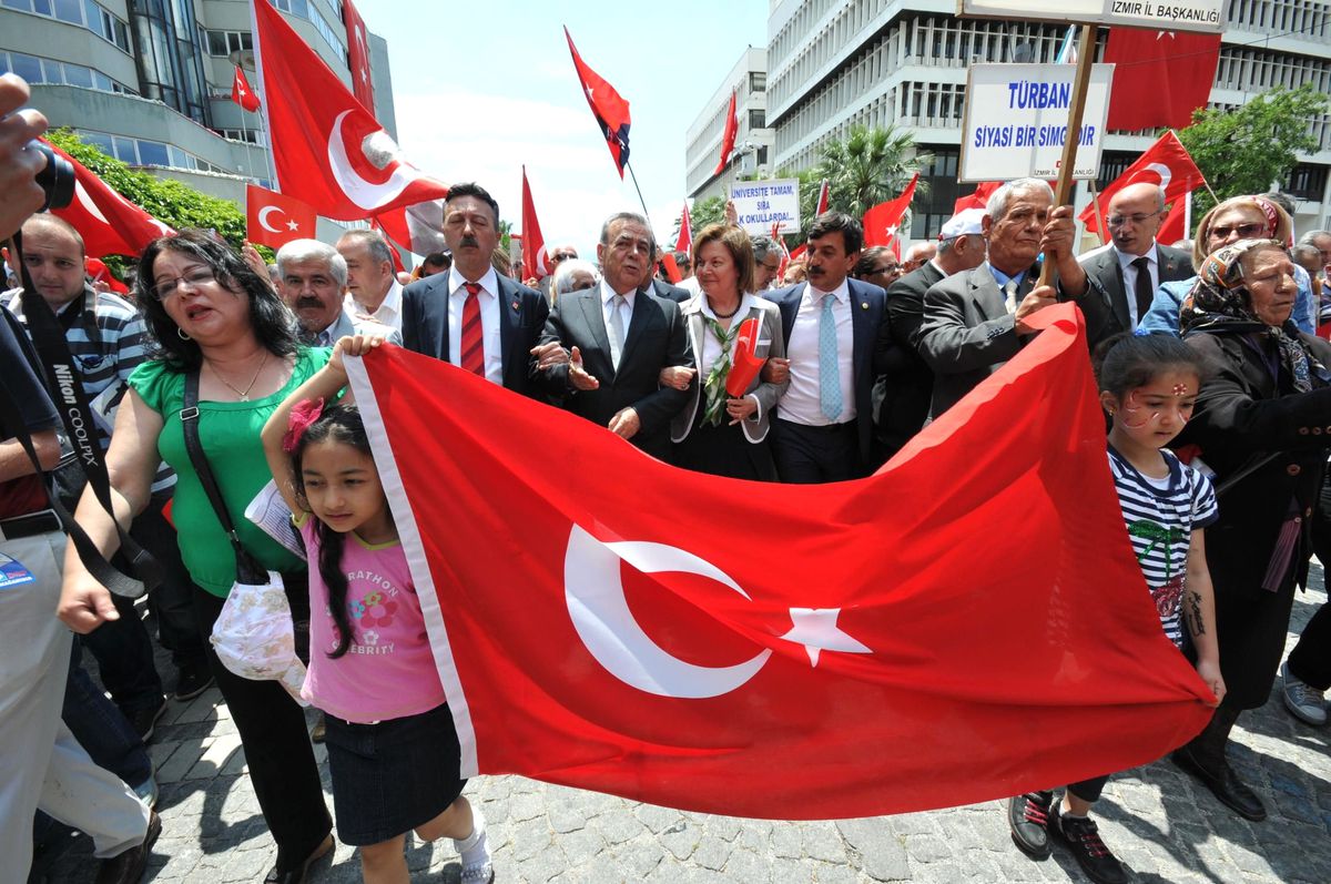CHP İzmir Heyetine Engel