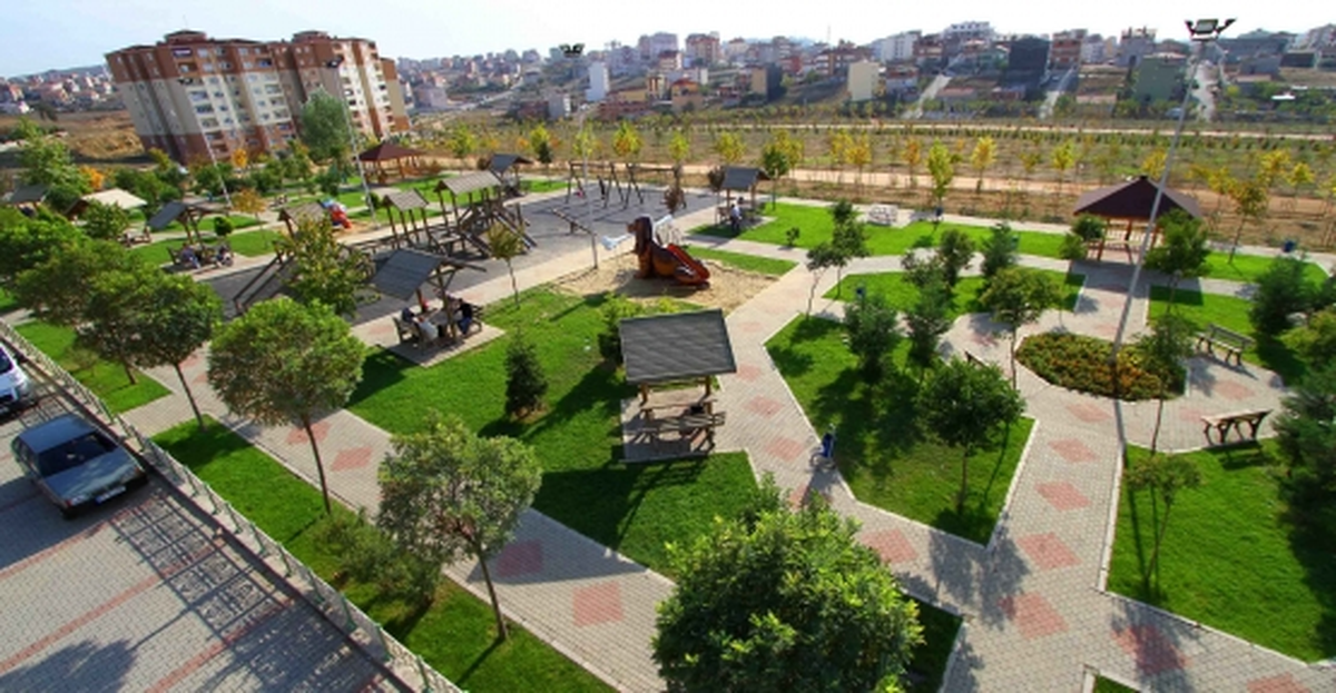 "Çöplükten Yeşil Vadiye"