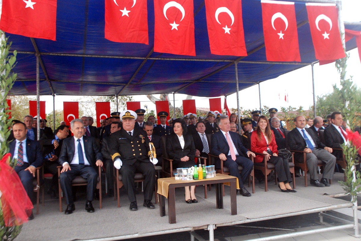 Cumhuriyet Bayramı Yalova\'da Kutlandı