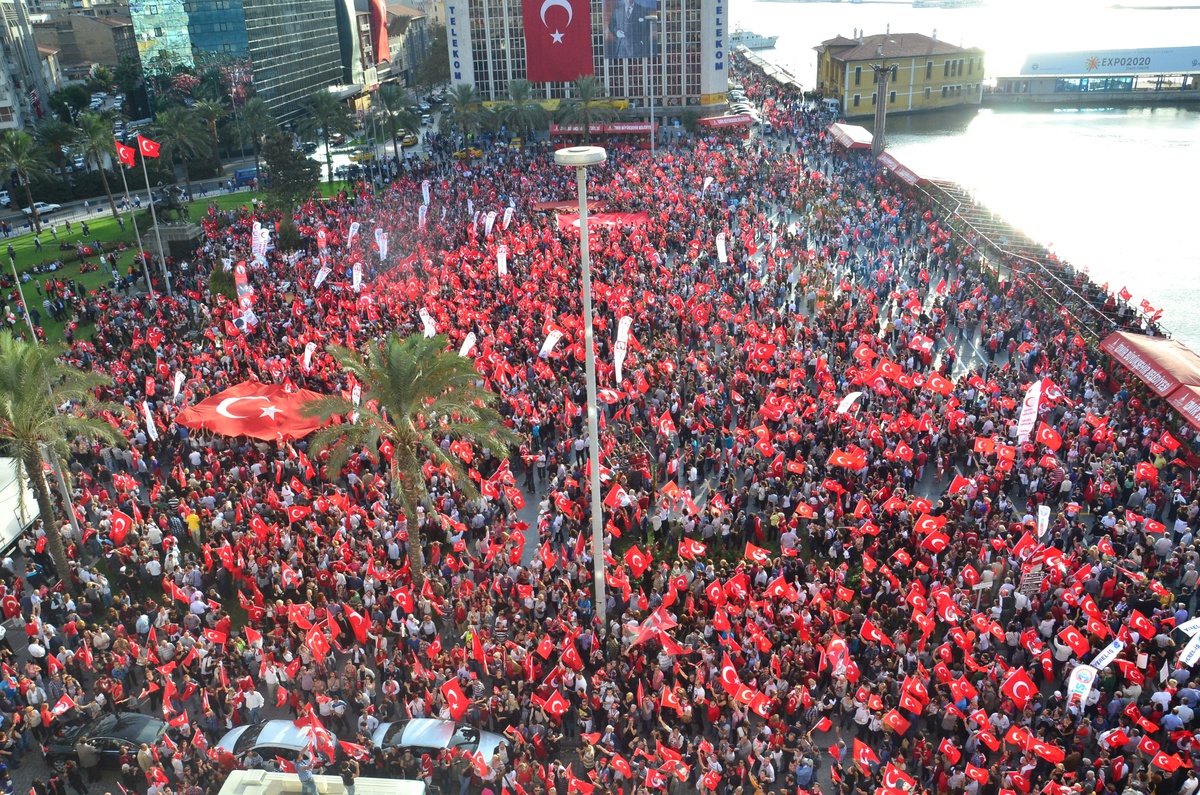 Cumhuriyet Yürüyüşüne Rekor Katılım