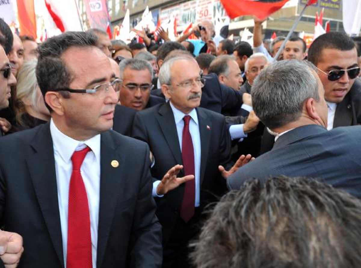Kılıçdaroğlu\'na Biber Gazı