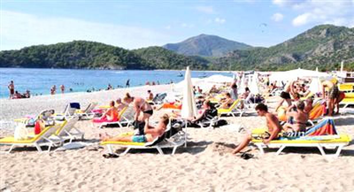 Fethiye Plajlarında Bayram Bereketi