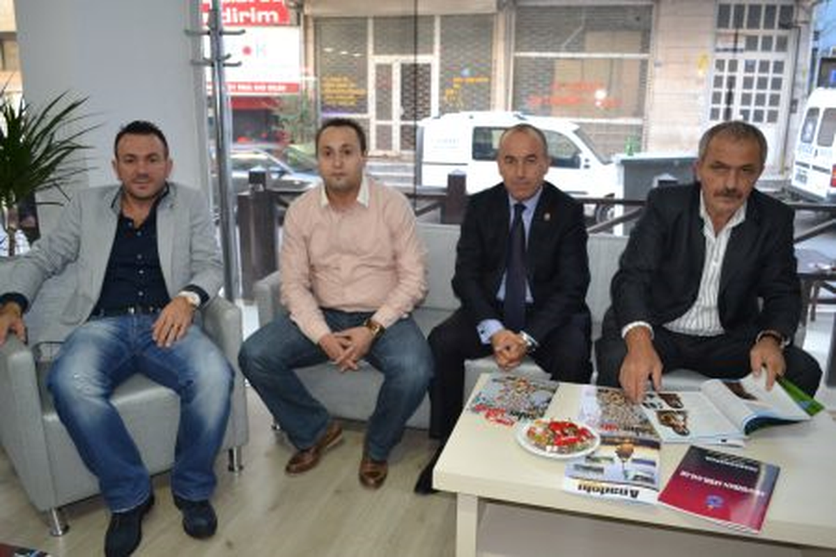 Fırtınalı Bayramlaşma!