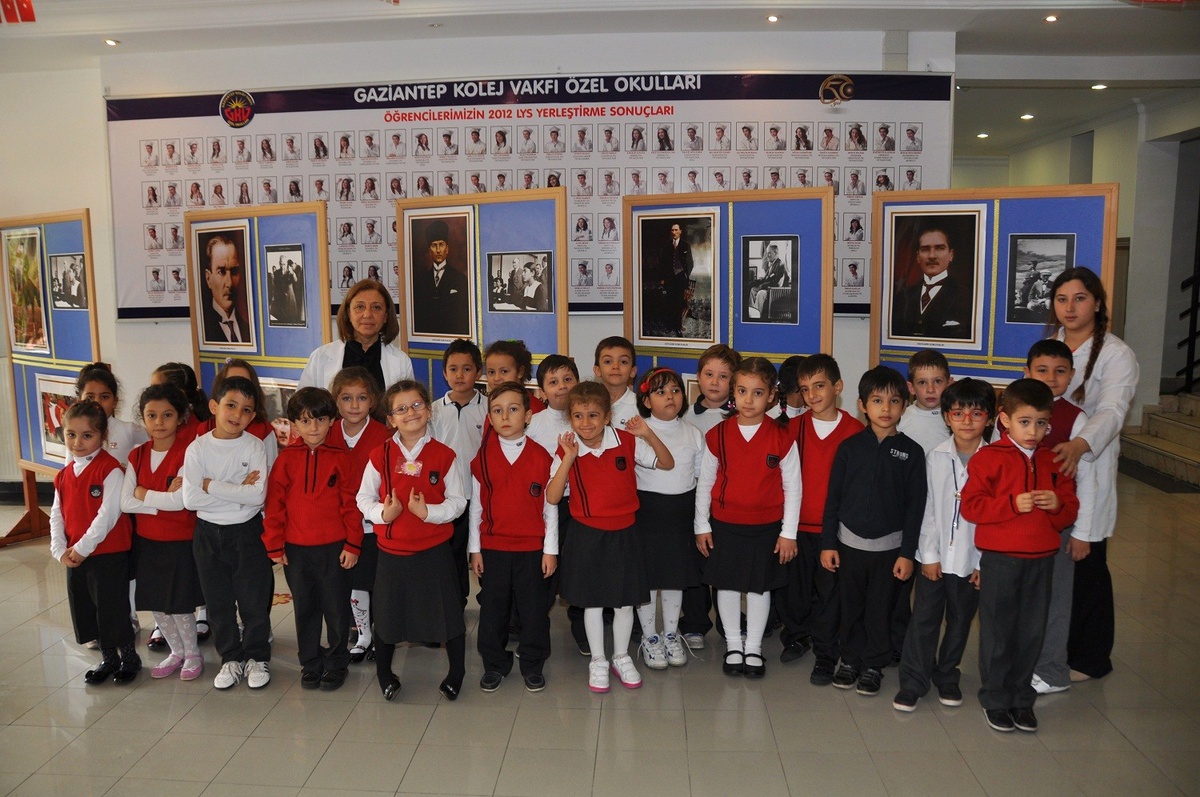 Gkv\'de Fotoğraflarla Atatürk Sergisi Açıldı